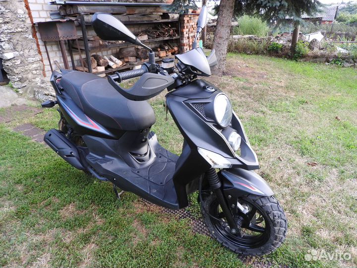 Скутер SYM crox 125