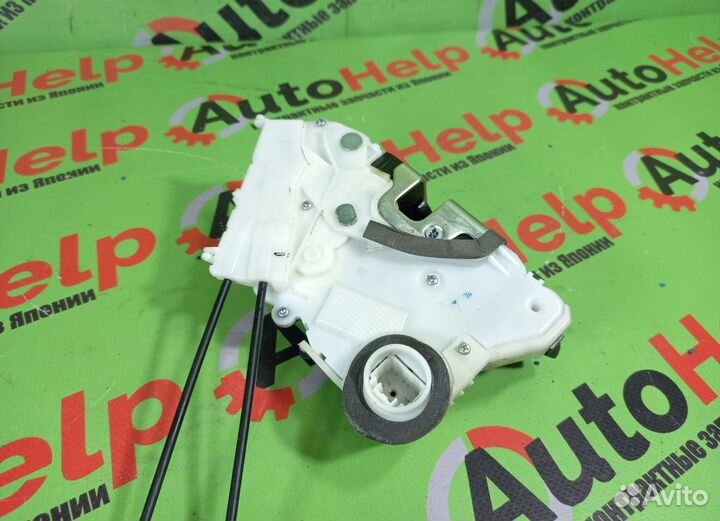 Замок двери subaru impreza XV GP7 передний левый