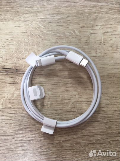 Кабель type c - lightning (оригинал, новый)