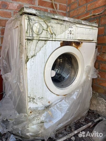 Стиральная машина indesit на запчасти