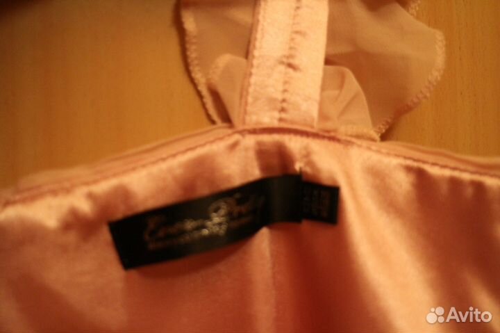 Нарядное платье новое