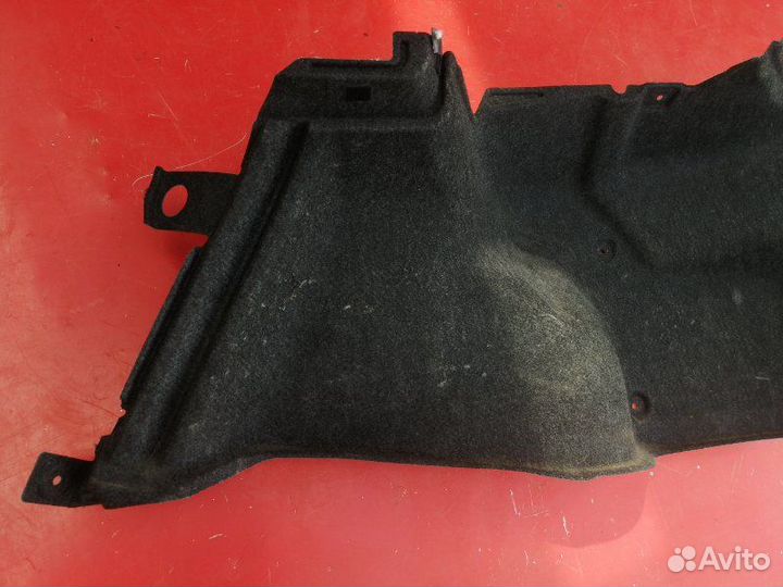 Обшивка багажника правая Nissan Teana J32 VQ35DE