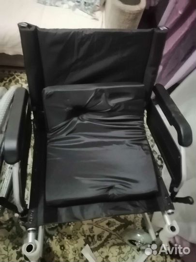 Инвалидная коляска