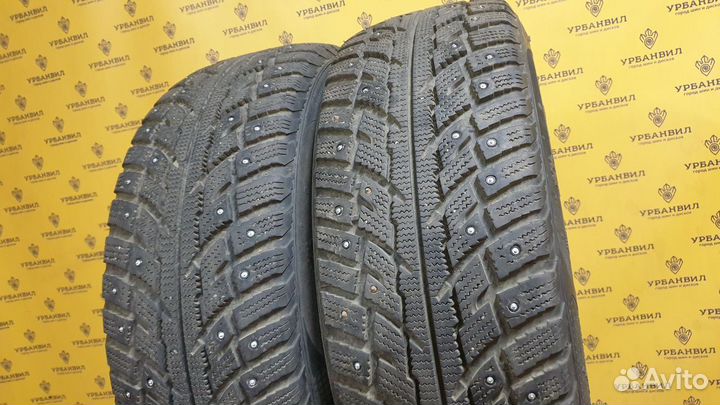 Kumho I'Zen RV Stud KC16 235/60 R18 107T