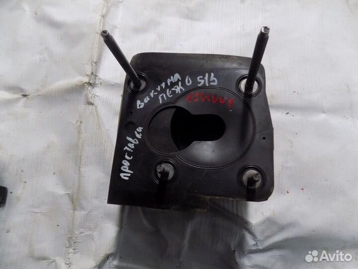 Кронштейн (сопут. товар) 508 2010