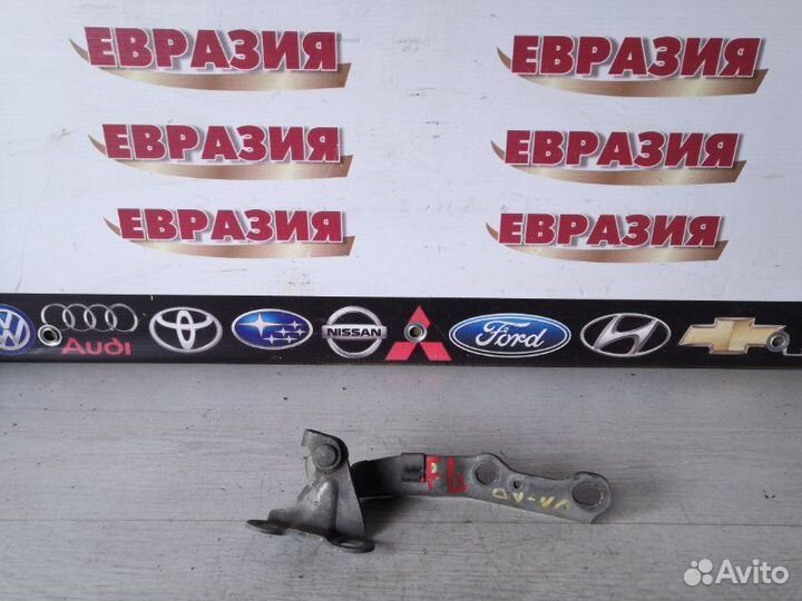 Петля капота передняя левая Toyota Camry CV40 3CT