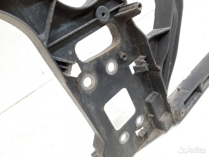 Панель передняя (телевизор) Audi Q7 4L 2005-2015