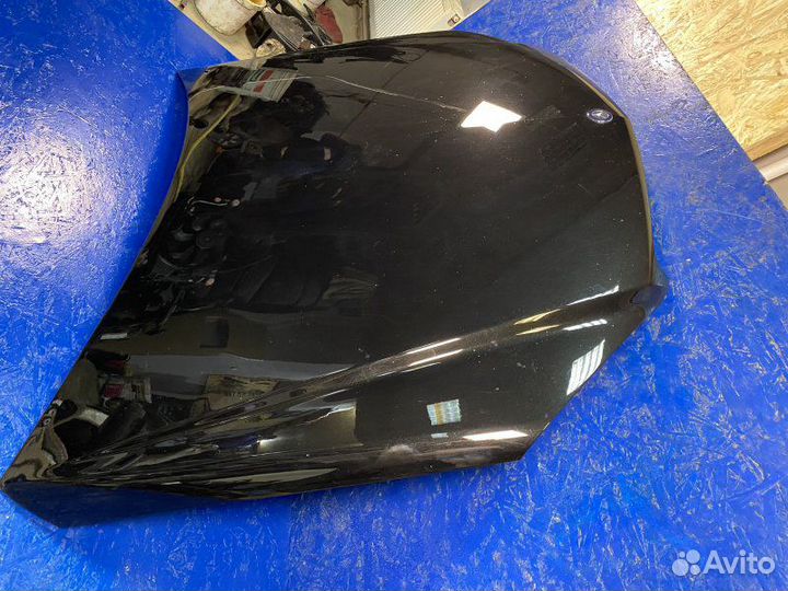 Капот Mercedes-Benz C-Class W204 M272 2008