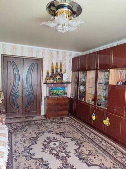 4-к. квартира, 76 м², 3/5 эт.