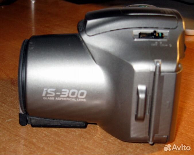 Фотоаппарат плёночный Olympus iS-300 неисправный