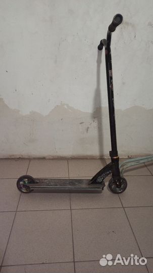 Трюковой самокат