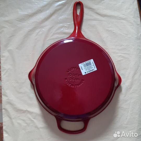 Сковорода чугунная Le Creuset, D26