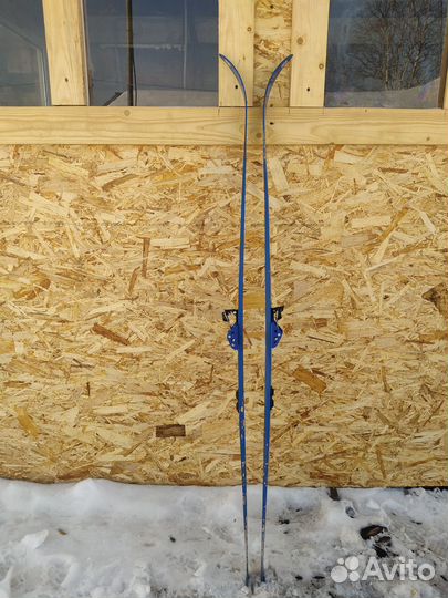Лыжи беговые 150 см