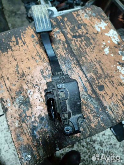 Педаль газа Ford Focus 2 (2004 - 2008) 4M519F836AH