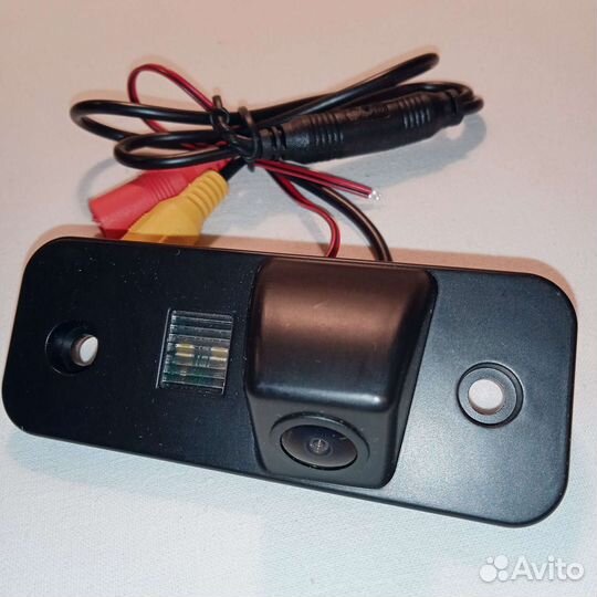 Камера заднего вида автомобиля