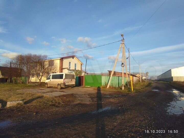 Дом 184 м² на участке 25 сот.