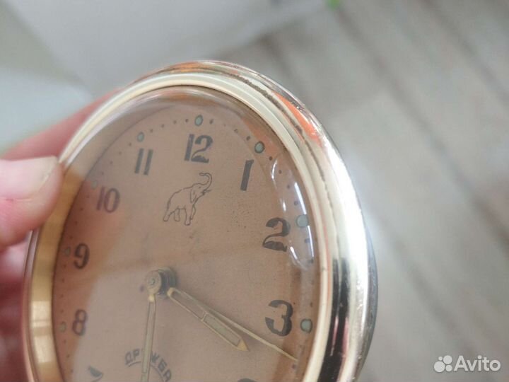Часы будильник Дружба СССР