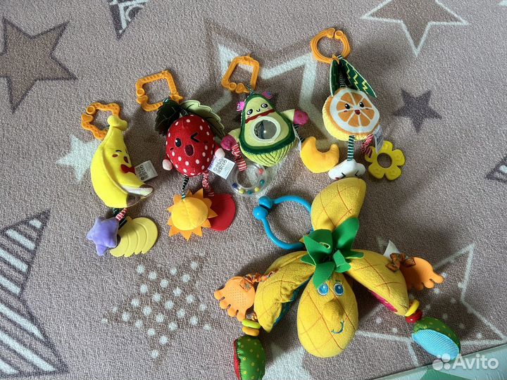 Игрушки на коляску