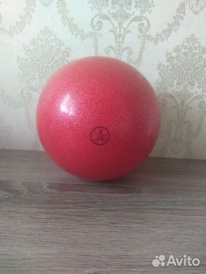 Гимнастический мяч