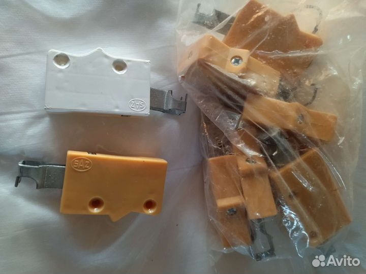 Мебельная фурнитура