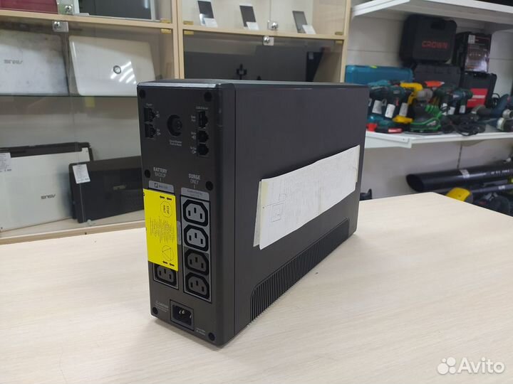 Ибп новый Schneider Electric Pro BR900GI