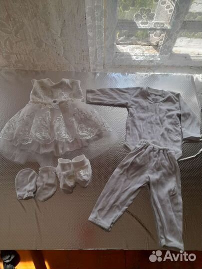 Комплект на выписку для девочки