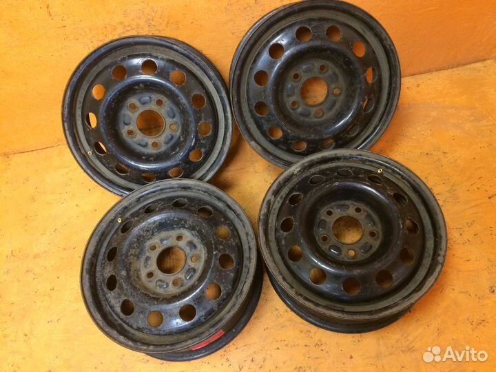 4 шт. диски - диаметр 15 PCD 5х114.3