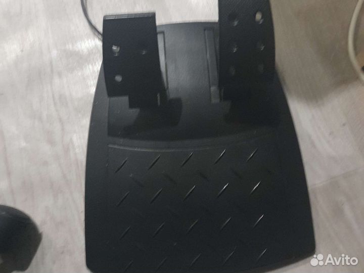 Игровой руль