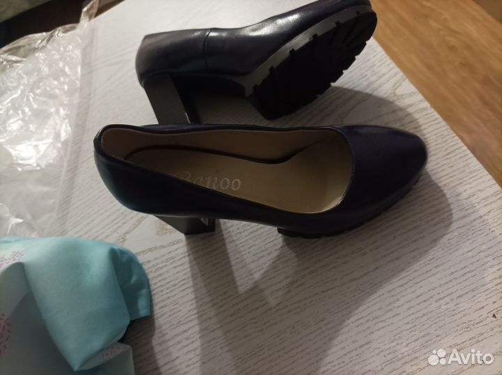 Продам туфли 37 размер