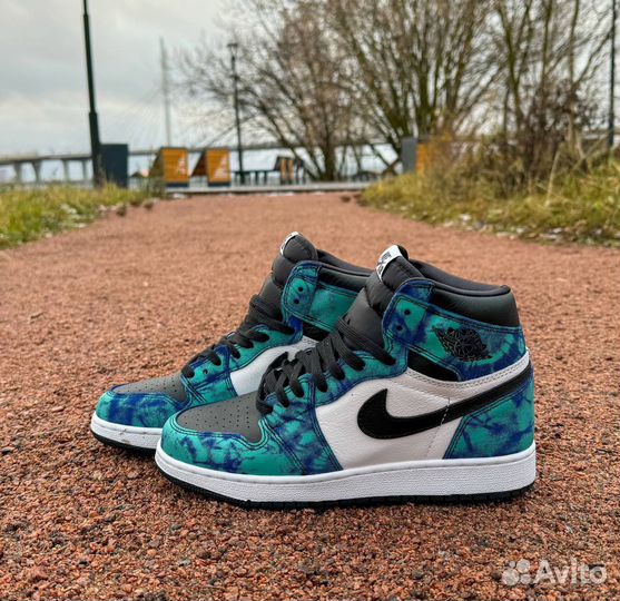 Nike Air Jordan 1 High Tie Dye