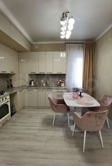 3-к. квартира, 58 м², 1/9 эт.