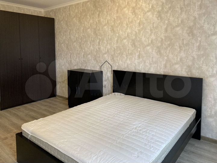 1-к. квартира, 42,2 м², 12/16 эт.