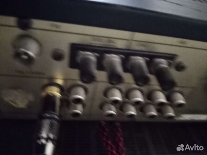 Стерео ресивер Harmon Cardon,усил Akai 2250