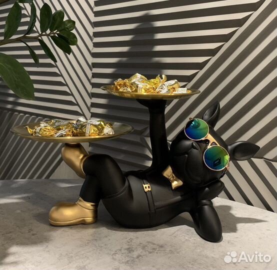 Конфетница статуэтка бульдог с дефектом