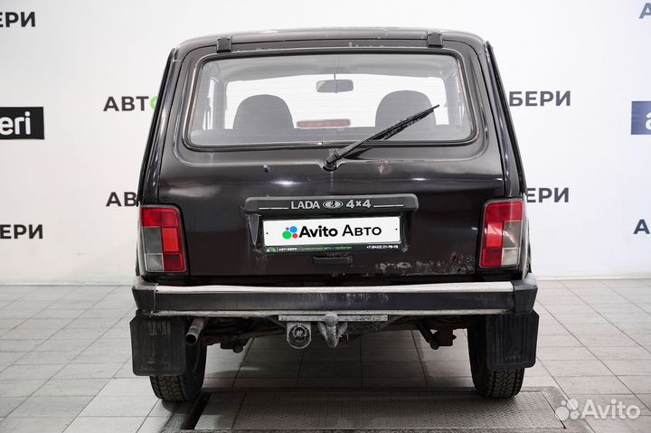 LADA 4x4 (Нива) 1.7 МТ, 2009, 151 000 км