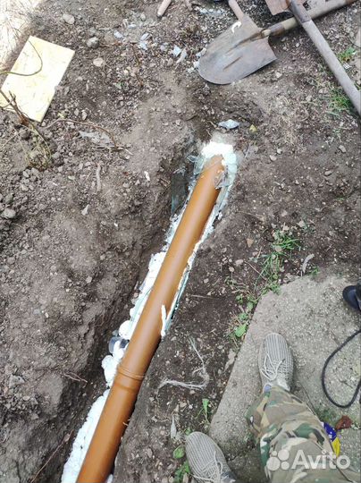 Ручная чистка выгребных ям