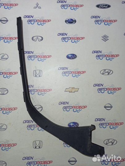 Накладка боковой двери задняя левая Ford Focus 3