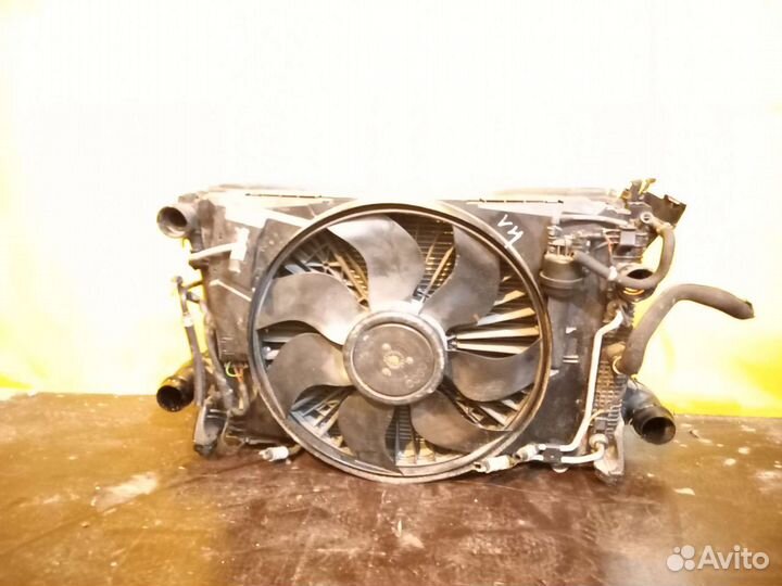 Mersedes W204 кассета радиатора