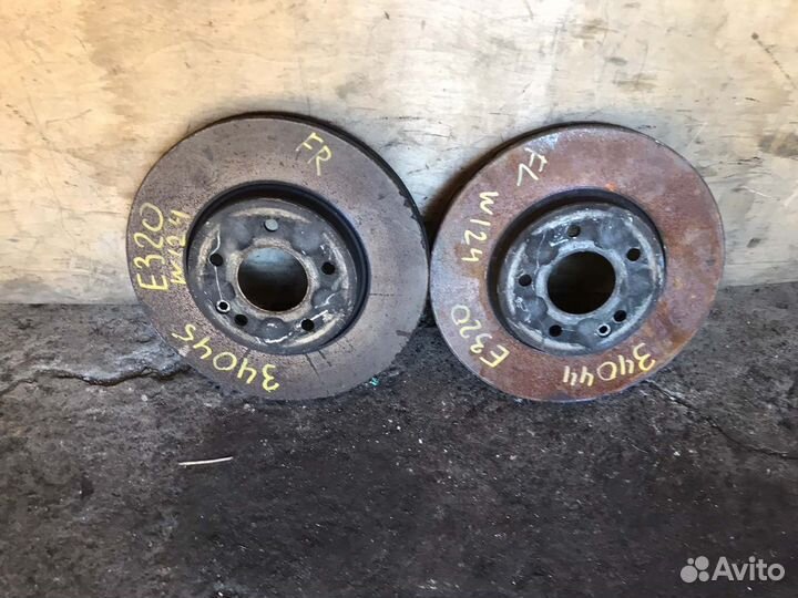 Диск тормозной перед. Mercedes-Benz E-class