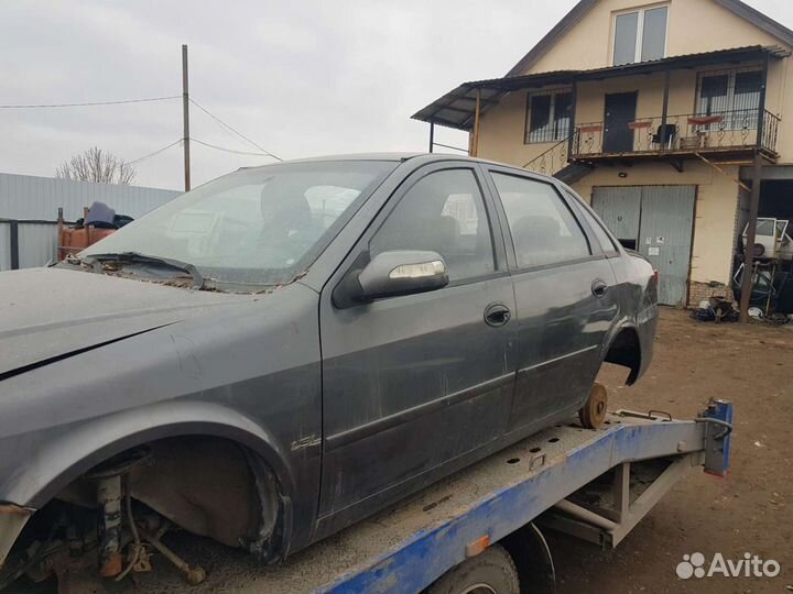 Заднее стекло хонда прелюд 4