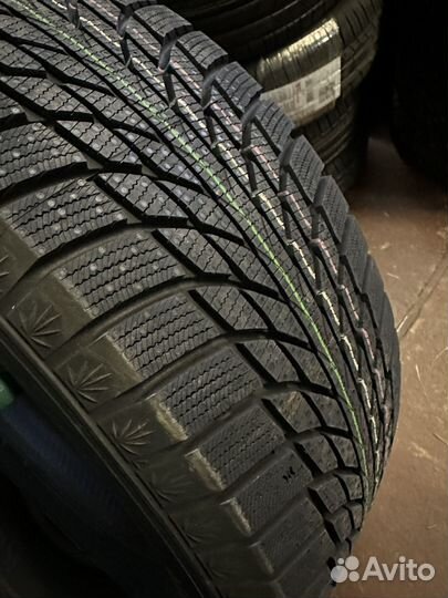 Kumho WinterCraft Ice Wi51 205/55 R16