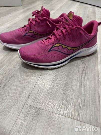 Кроссовки Saucony Kinvara 13