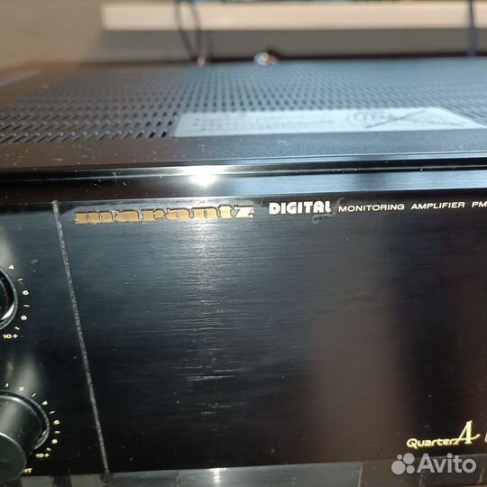 Интегральный усилитель Marantz pm74d