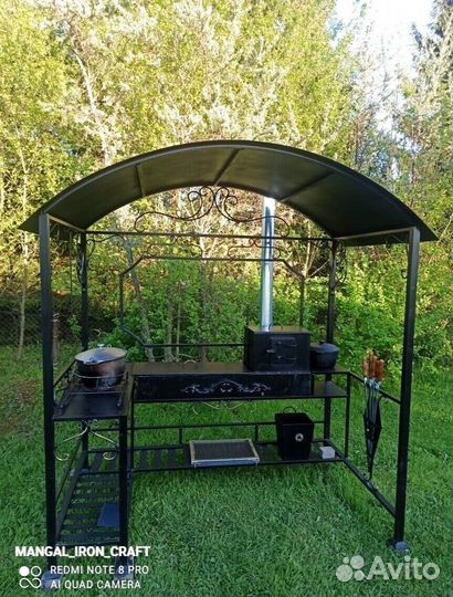 Беседка с мангалом