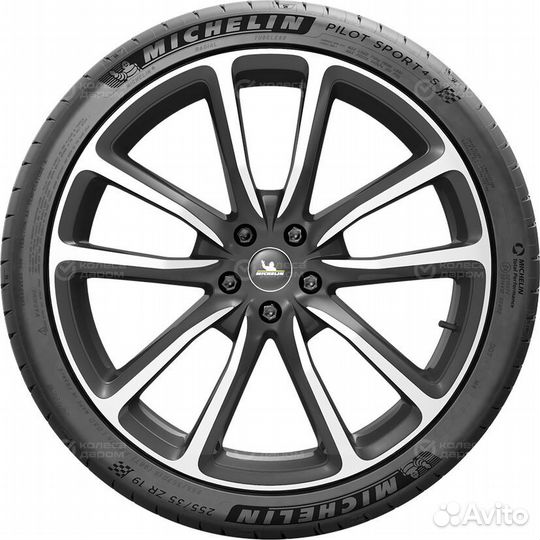 Michelin Pilot Sport 4 S 285/40 R22 110Y