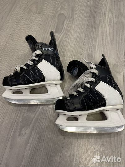 Коньки детские CCM SL1000 Powerline120