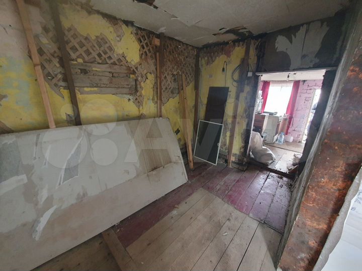 Дом 25 м² на участке 11 сот.