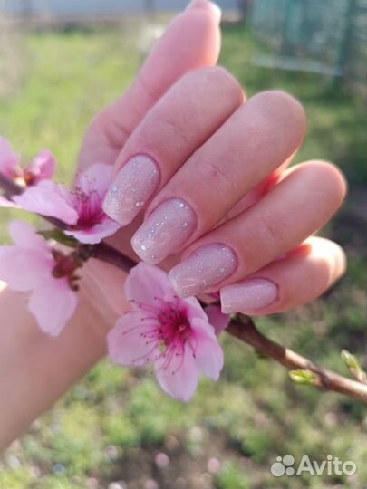 Маникюр, Педикюр