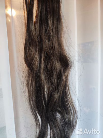 Волосы на заколках