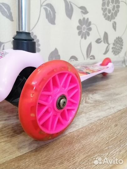 Самокат детский l.o.l surprise трехколесный